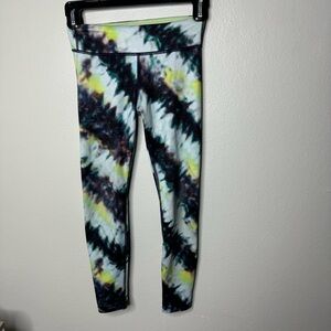 Athleta girl Chit Chat tight Legging Chroma Dye Cool Workout Running Gym